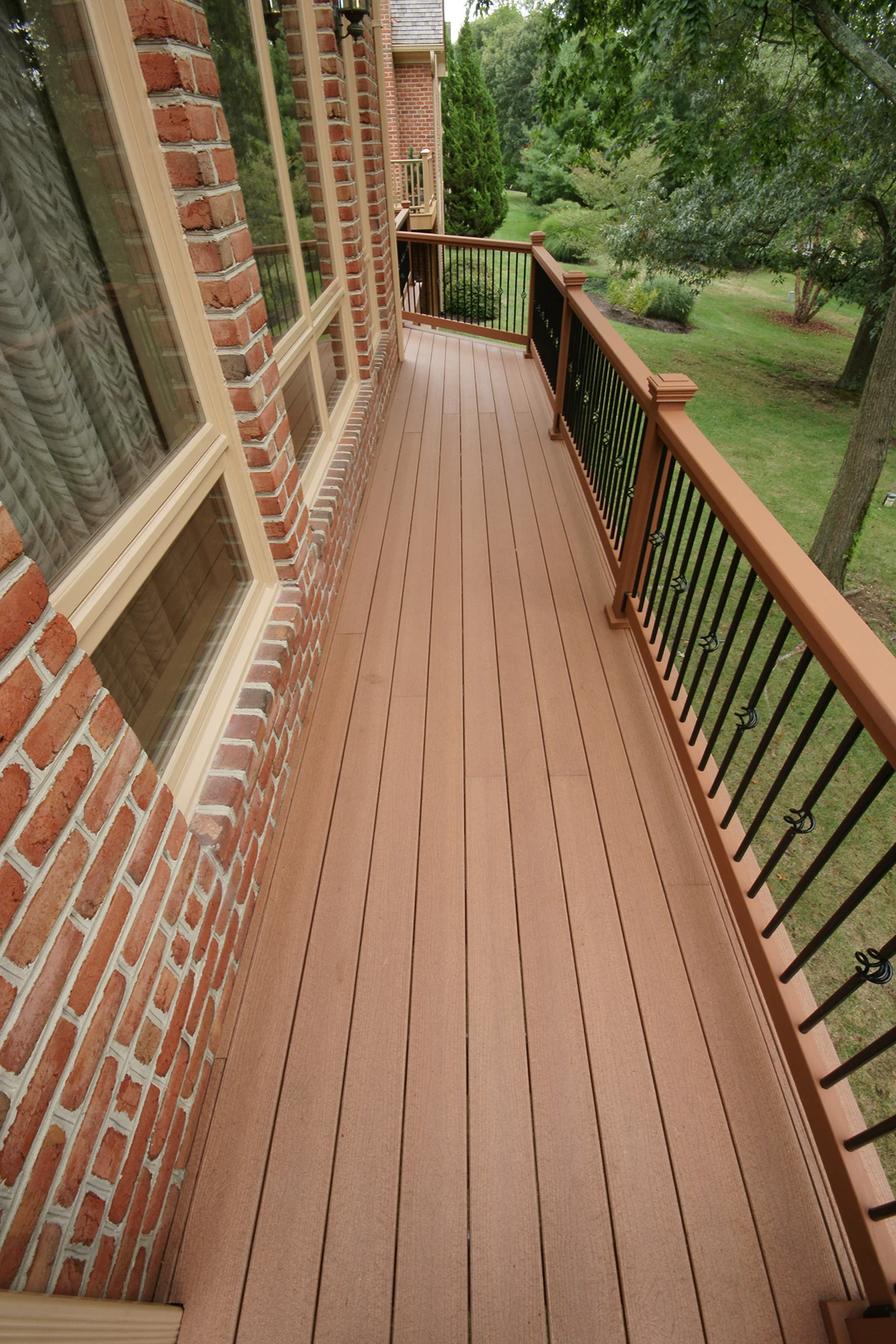 Fortress railing with LED accent lighting