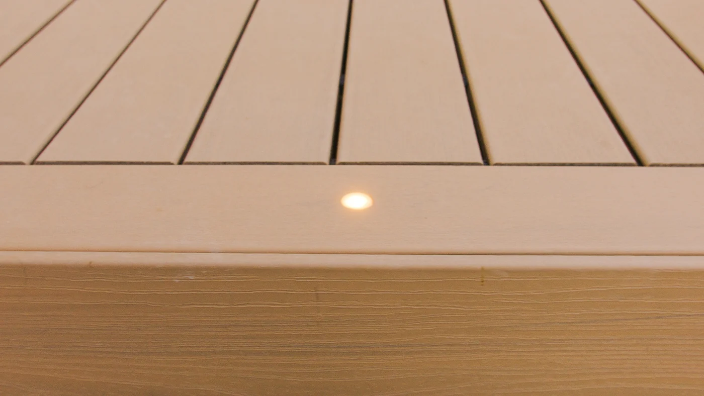 Recessed & Perimeter Deck Lights product photo