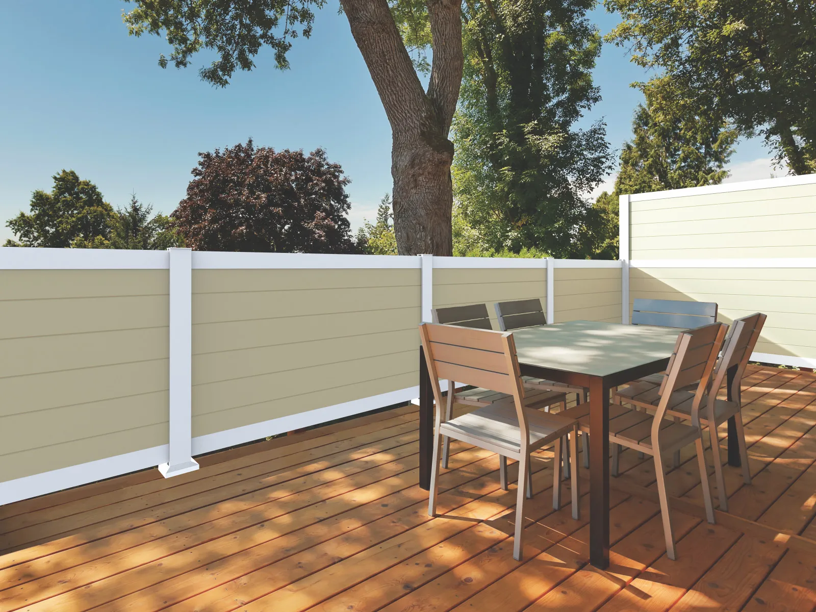 RDI Privacy Rail with vinyl infill boards