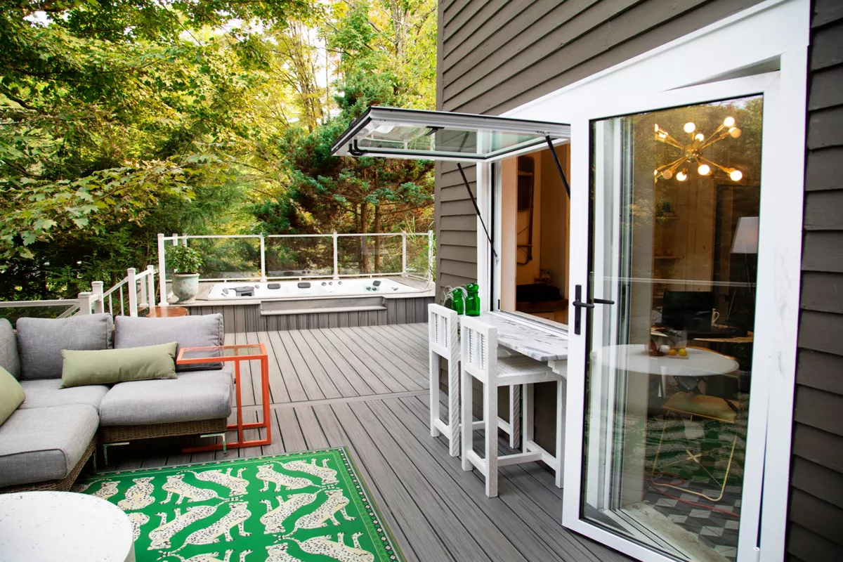 Island Mist installed deck
