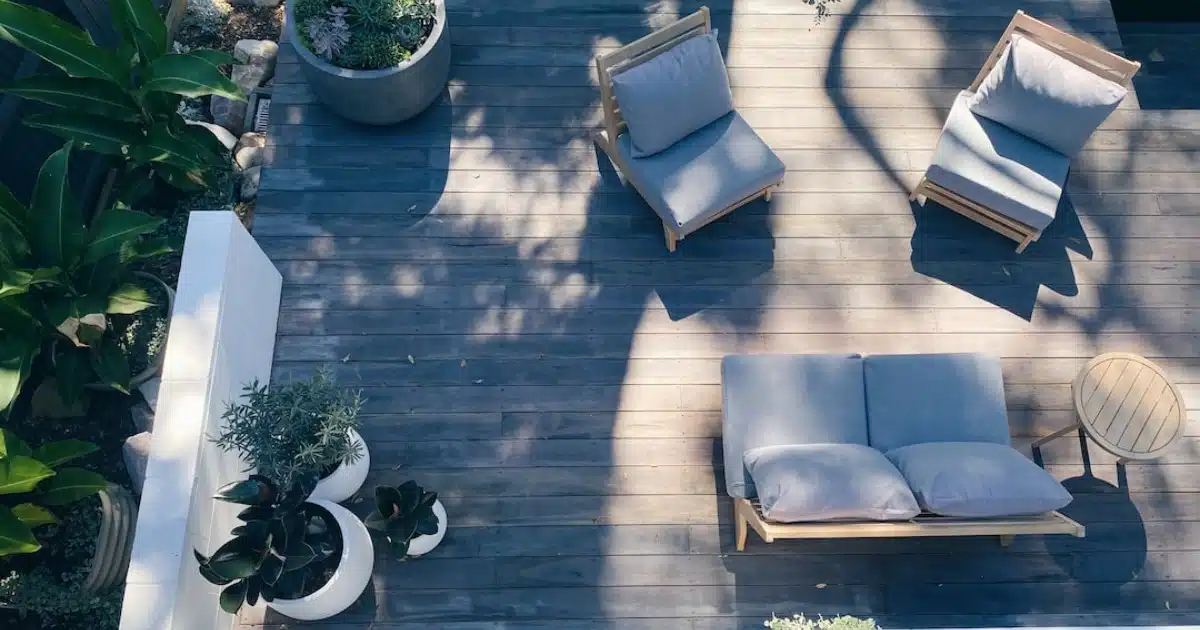 Deck Railing Options: Safety and Style Combined