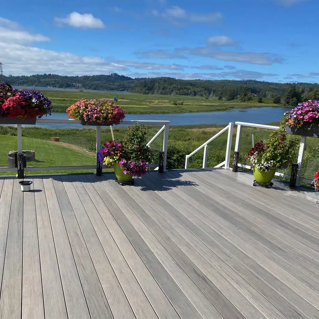 Creating a Sustainable Deck: Eco-Friendly Materials and Practices article image